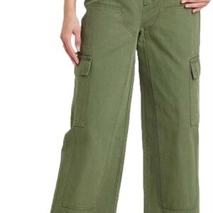 Universal Thread Olive Wide Leg Cargo Pants